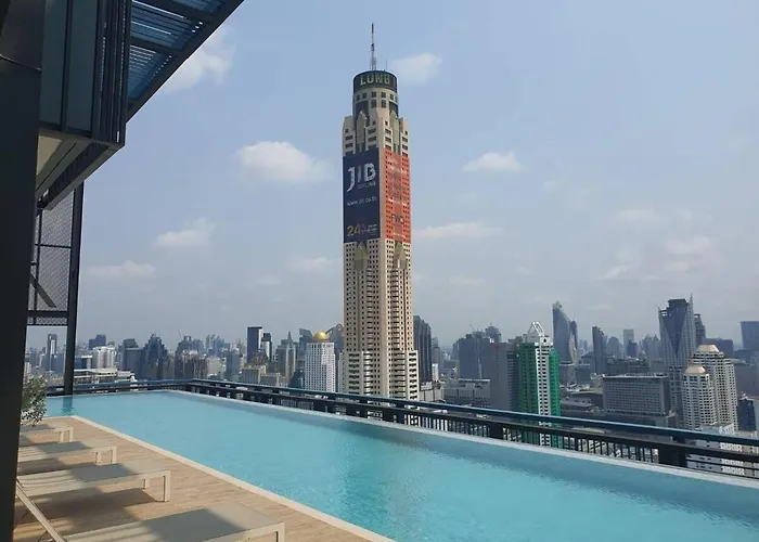 1 Point 5 Bedroom Heated Jacuzzi Infinity Pool Kitchen 10 Min To Bts Phaya Thai No Noise Pollution Apartamento Banguecoque